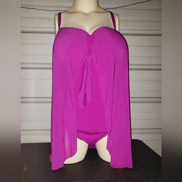 Plus Size 26 4x women's drape front one piece purple 💜 swimsuit swim fuschia - Picture 4 of 7